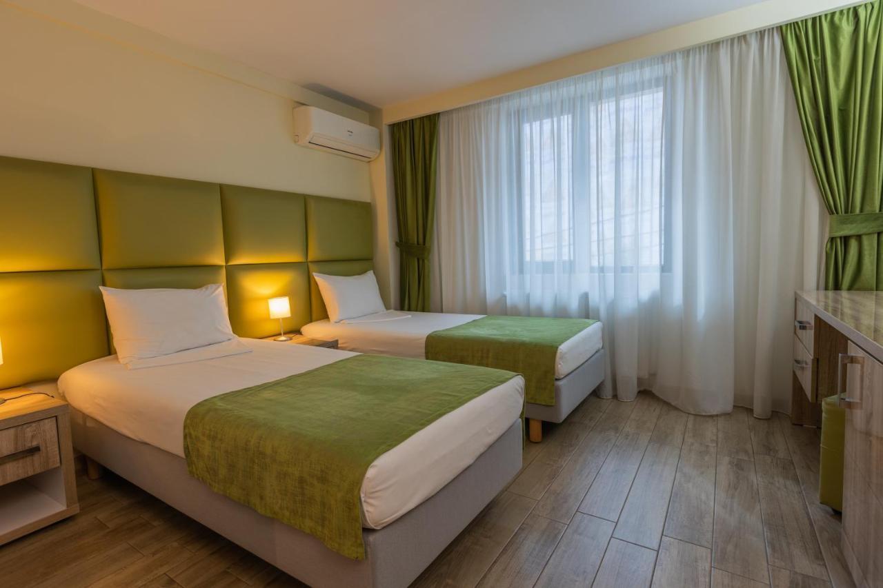 Hotel Corvaris Бухарест Екстер'єр фото